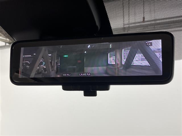 【バックミラー】『バックミラー周辺』の画像になります。写真の内容に関してご不明点、ご質問等がございましたらお気軽にガリバー店舗までお問い合わせください。