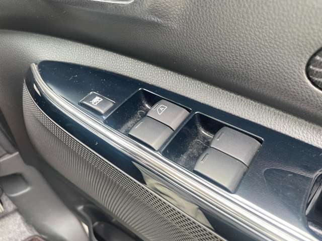お車の詳細やご不明点も、無料電話0078-6002-633870をご利用してお気軽にお問合せください。