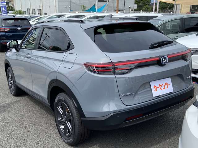 お客様が長く、安心して乗ることができる車を販売することを心がけております。