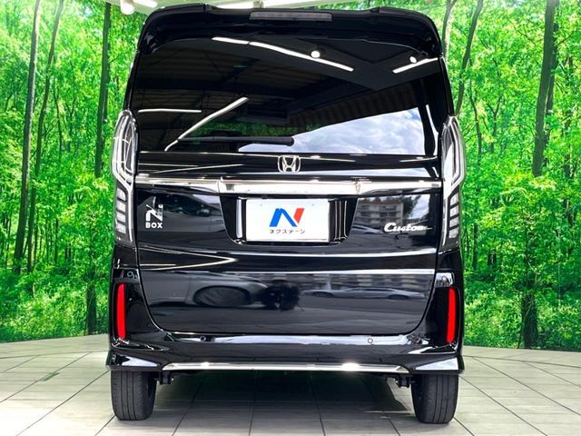 安心の最長10年・走行無制限保証（有償）をご用意。保証内容も充実はもちろん、無料点検＆オイル交換や、年中無休の全国・24時間ロードサービスも付帯されておりますのでご安心下さい。