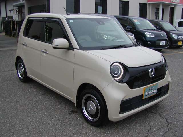 当店は、整備工場併設店舗です。納車前の点検整備は、納車後の、オイル交換、点検、車検、そして、故障やアフターメンテナンスもしっかりと対応させて頂きますのでご安心下さい。