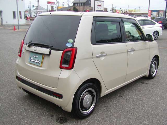 ルームクリーニングはもちろん、ボディークリン、エンジンルームなど見えないところもキレイに洗浄してありますよ♪