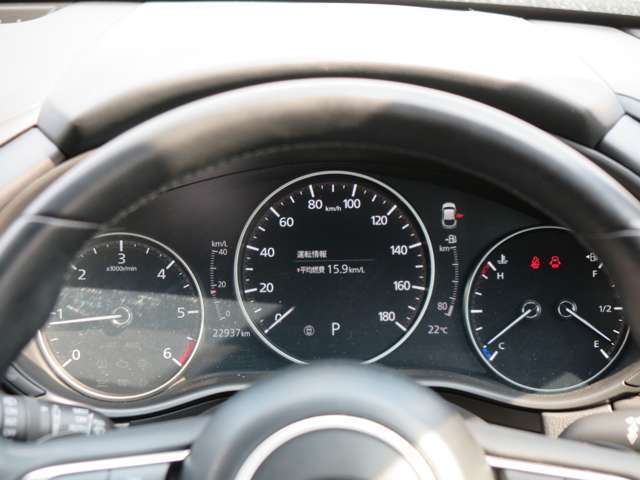ご覧いただきありがとうございます！車両販売以外でも一般整備や板金など幅広く行っておりますのでお車の事でお悩みの際はお気軽にお問合せ下さい！