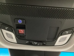 Honda CONNECT搭載車です。「Honda Total Care プレミアム」に加入頂くと、「緊急サポートセンター」や「Honda ALSOK駆けつけサービス」などのサービスが受けられます。