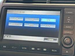 純正メモリナビ付き！DVD再生、フルセグTV、バックモニターと装備が充実しております！