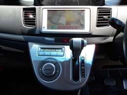 オートエアコン・ナビ・テレビ付きです