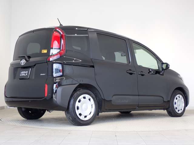 当社では短いサイクルで新しいモデルのレンタカーに入れ替えておりますので、高年式車をご提供出来ます。新車から弊社保有のレンタアップ車ですので今までのメンテナンスもバッチリですよ♪