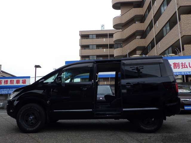 自社分割払いをご利用頂くと初回47.8万円を頭金として残りは3万円の4回払いのお支払いになります！！また、頭金なしのオートローンの取り扱いもございますので、ご相談、お問い合わせはお気軽に！！