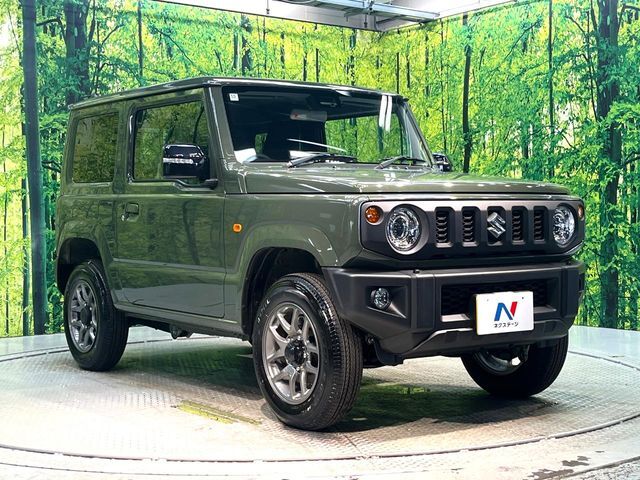 高透明度のガラス皮膜で撥水はもちろん、上質なツヤ・光沢を実現。紫外線や酸性雨から大切な愛車を保護し、色あせ・劣化を防止。「弾スプラッシュコート」、「弾プリミッサコート」からお選びいただけます。