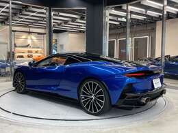 スポーツエキゾースト　V8ツインターボサウンド　GTでもしっかり楽しめます