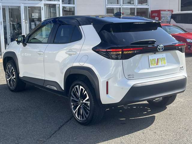 当社の展示車は全車両に車両状態説明書を掲示しております。修復歴の有無は勿論、ドア等の外板の交換歴の有無までも表示☆口頭説明では無く書面にてお渡ししております☆