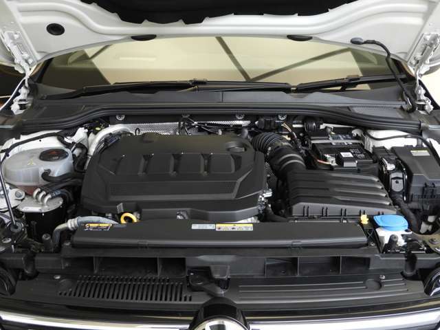 ☆2，000cc　TDIエンジン：DOHCターボによる360Nmのトルクを従来よりも低い回転数から発生☆