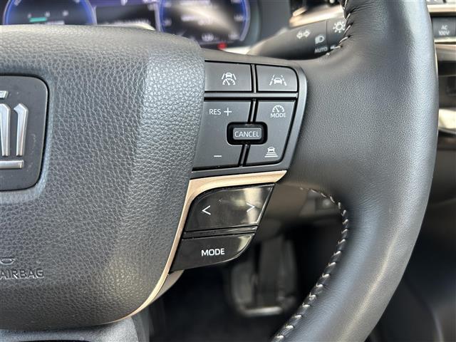 【運転席操作部】快適なドライブを楽しむための機能が装備されています！運転席から触れるので、使いやすいです！除菌プランいれていただくと、さらに清潔で安心していただけます！