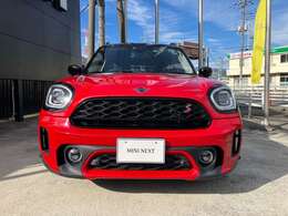 MINI正規ディーラー取り扱い　MINI認定中古車　MINI　NEXT甲府お車の詳細や展示状況は055-236-3252もしくはフリーダイヤル0078-6002-322544までお気軽にお問合せ下さい。http://www.kofu.mini.jp/dealer/kofu/