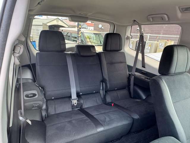 ★オイル交換無料★当店で購入された、お車は永年オイル交換代が無料です。工賃やオイル代も無料！点検も一緒に無料で実施！！