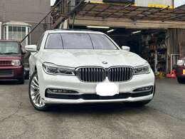 740Liエクセレンス・パノラマサンルーフ・レーザーヘッドライト・ハーマンカードン　スピーカー・アクティブクルーズコントロール・インテリジェントセーフティ・コンフォートアクセス・リアエンターテイメント