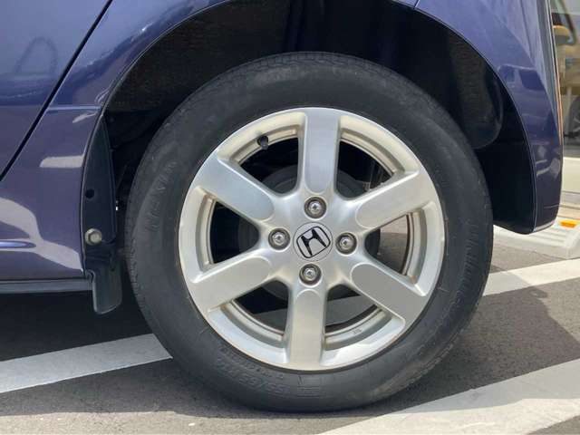 【県外のお客様】全国登録納車可能です♪陸送料金を別途頂ければ、ご指定場所でご納車致します♪詳しくはスタッフまでお尋ね下さい！
