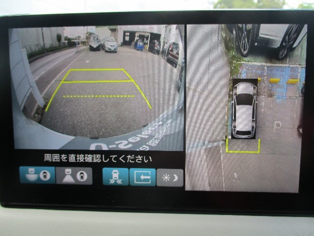 駐車が苦手な方や、女性も安心！バックカメラもついてます♪