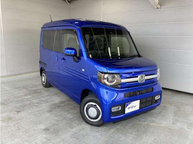 お車をご購入時のみご入会頂ける「メンテナンスパスポートUプラン」がございます。定期点検と次回車検整備費用を前払い頂くことでお得に整備をお受け頂けます。