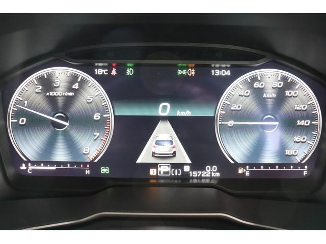 メーター表示はアナログタイプとナビ地図表示に切り替えられます