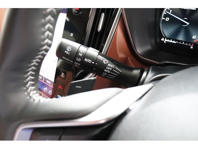 オートワイパー装備！雨滴を感知して作動してくれます