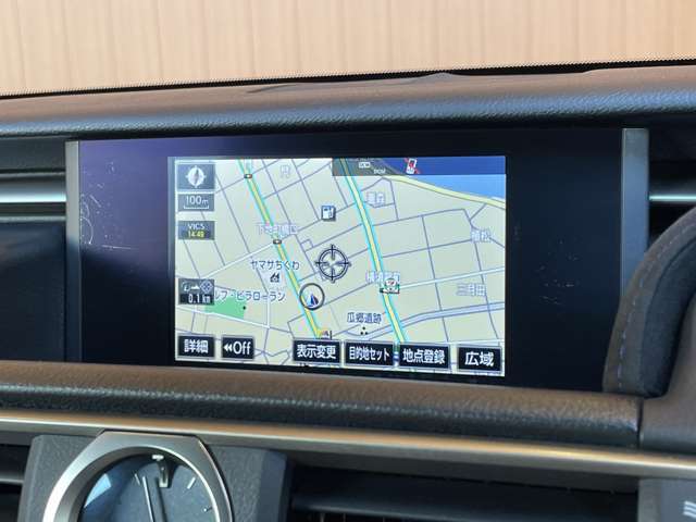 輸入車ディーラー採用のドライブレコーダーも選べます。万が一の事故の際のお守りとしていかがでしょうか？その他様々なオプションをご用意しております。