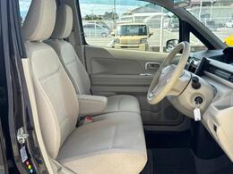 「この車の写真をもっと見たい」「状態が気になる」「この装備はついている？」どんな小さな疑問でもお気軽にお問い合わせください！