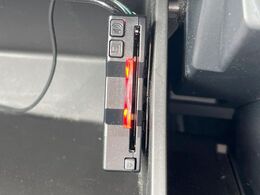 【ETC】高速道路の料金所をストレスなく通過！話題のスポットやサービスエリアに多い「スマートIC」利用時は必須のアイテムです。当店でセットアップを実施、ご納車当日からすぐにご利用いただけます！
