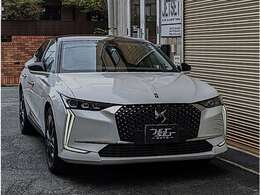 ディーライトも凝ってますね―夜見ると、異様なものが近づいて来る-