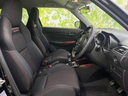 「この車の写真をもっと見たい」「状態が気になる」「この装備はついている？」どんな小さな疑問でもお気軽にお問い合わせください！