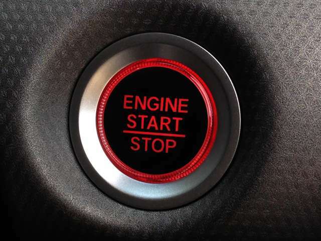 エンジンスタート＆ストップはプッシュボタンでワンタッチです！