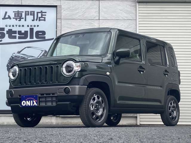 ちょっとJEEPを思わせるレトロな雰囲気