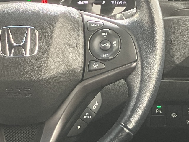 ★ホンダSENSING搭載車★ ミリ波レーダー＋単眼カメラでドライバーを見守る安全システム！多彩な先進機能が、さまざまなシーンで安心・快適なドライブをサポートします