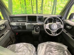 グループ総在庫数約30，000台！！全国の系列店からメーカー・車種問わずご紹介出来るので、あなたにピッタリのお車が見つかるはずです♪まずはお問い合わせ下さい☆