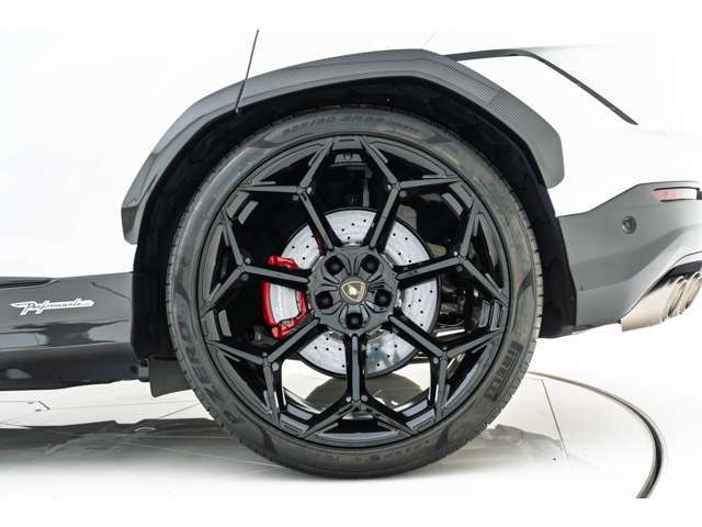 【メーカーオプション】●Optional stitching on steering wheel