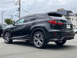 【　外装エクステリア　】現車の確認はお電話で在庫のご確認の上、是非ご来店くださいませ！ご来店の難しい方は店舗スタッフがお電話やメールで詳細をお答えさせて頂きます。