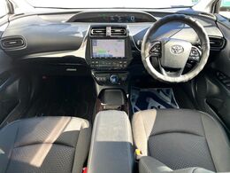 グループ総在庫数約30，000台！！全国の系列店からメーカー・車種問わずご紹介出来るので、あなたにピッタリのお車が見つかるはずです♪まずはお問い合わせ下さい☆