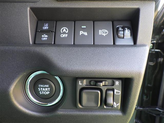 【運転席操作部】快適なドライブを楽しむための機能が装備されています！運転席から触れるので、使いやすいです！除菌プランいれていただくと、さらに清潔で安心していただけます！