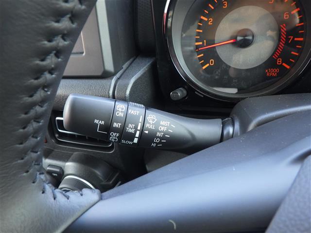 【運転席操作部】快適なドライブを楽しむための機能が装備されています！運転席から触れるので、使いやすいです！除菌プランいれていただくと、さらに清潔で安心していただけます！