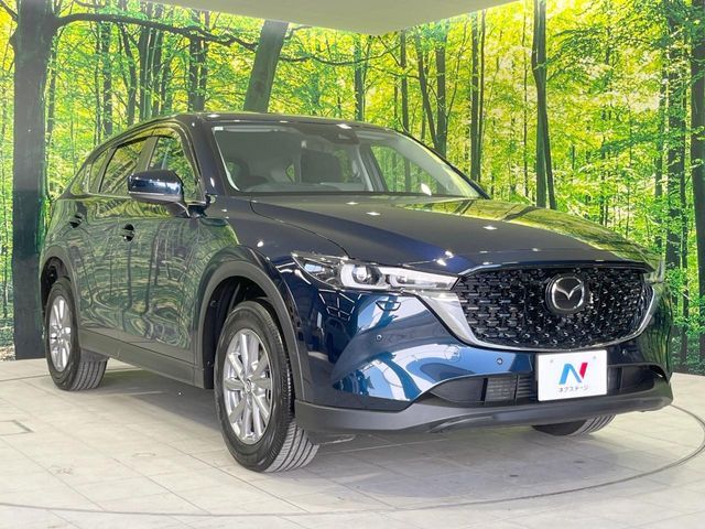 大好評のボディコーティング「弾スプラッシュコート」もご納車までに施工可能。通常のガラスコートと異なる、耐久年数6年の無機質ガラスコーティングが、ボディをキレイな状態に保ってくれます。