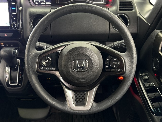 純正ステアリング！！