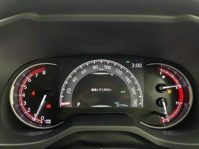 【スピードメーター】メーターがシンプルで見やすく運転しやすいですね！