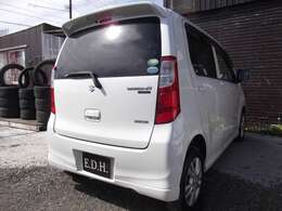 着用タイヤは該当シーズン用のタイヤを装着させております。