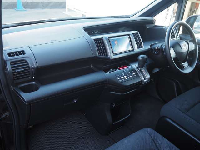 シミ汚れやニオイなど、気になる点もご相談ください！またご遠方で実車確認が難しい場合もお電話で細かくご案内いたします！直通電話048-970-2444♪公式LINE:@ctls-koshigaya