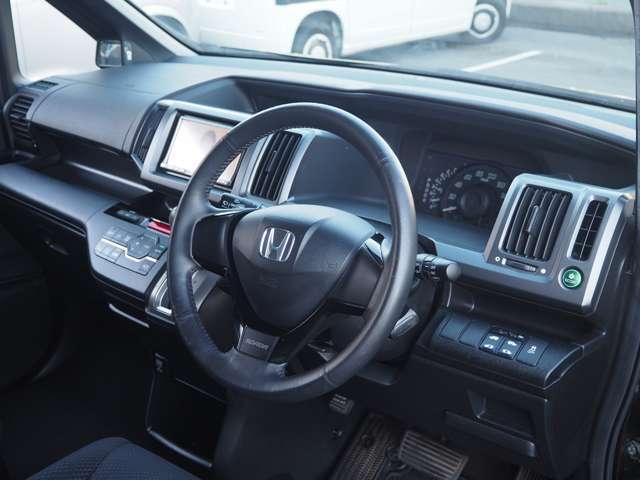 シミ汚れやニオイなど、気になる点もご相談ください！またご遠方で実車確認が難しい場合もお電話で細かくご案内いたします！直通電話048-970-2444♪公式LINE:@ctls-koshigaya
