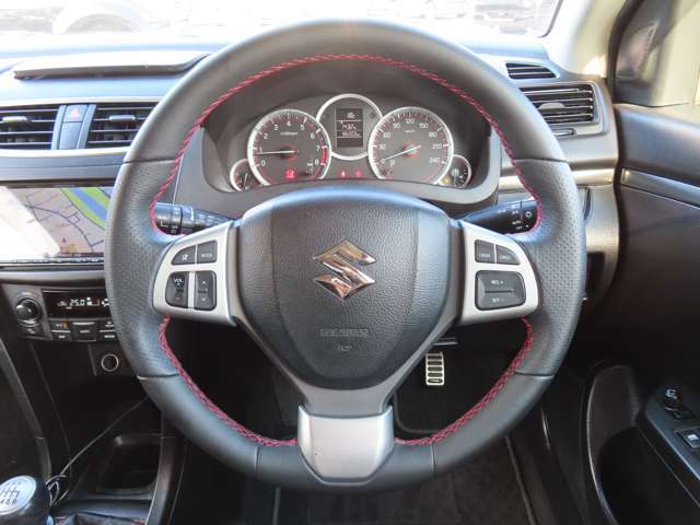 目玉商品続々入庫中です！！ネットに掲載出来ていない車種も御座いますので、お気軽にお問い合わせ下さい☆