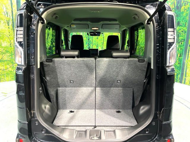 普段のお買い物や通勤、送迎等に十分な荷室スペースを確保しております。セカンドシートを倒すと、大きな荷物の積載も可能です♪