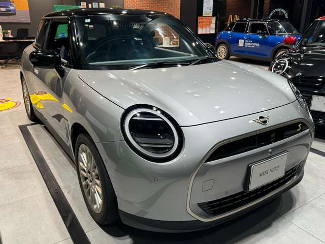 ミニ ミニ クーパーSE 3ドア 2024年 0.5万キロ (福岡県 ミニ ミニ クーパーSE 3ドア 2024年 0.5万キロ (福岡県