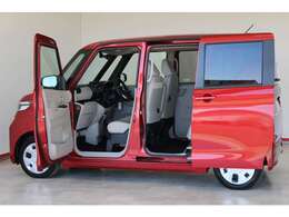 両側スライドドア