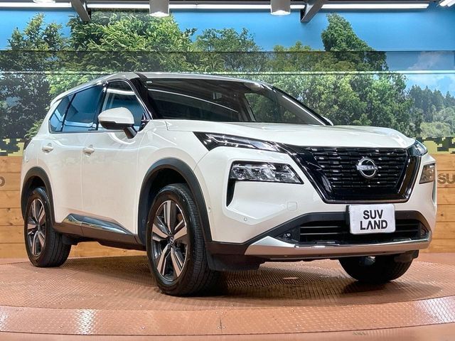 大好評のボディコーティング「弾スプラッシュコート」もご納車までに施工可能。通常のガラスコートと異なる、耐久年数6年の無機質ガラスコーティングが、ボディをキレイな状態に保ってくれます。